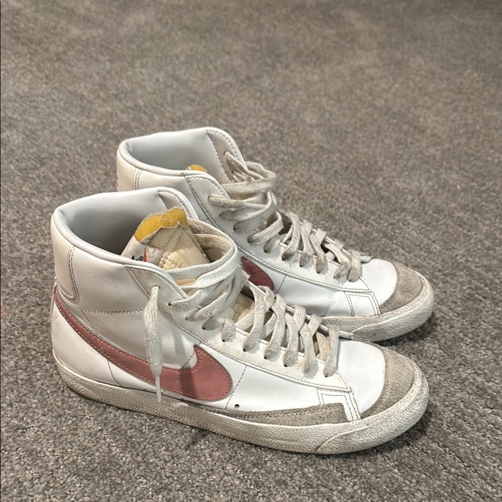 Nike Women's White and Pink High-Top Blazer Sneakers